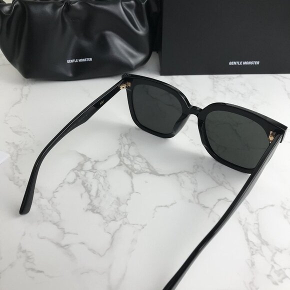 NWT Gentle Monster Flatba “My Ma” Black Sunglasses - Picture 2 of 9